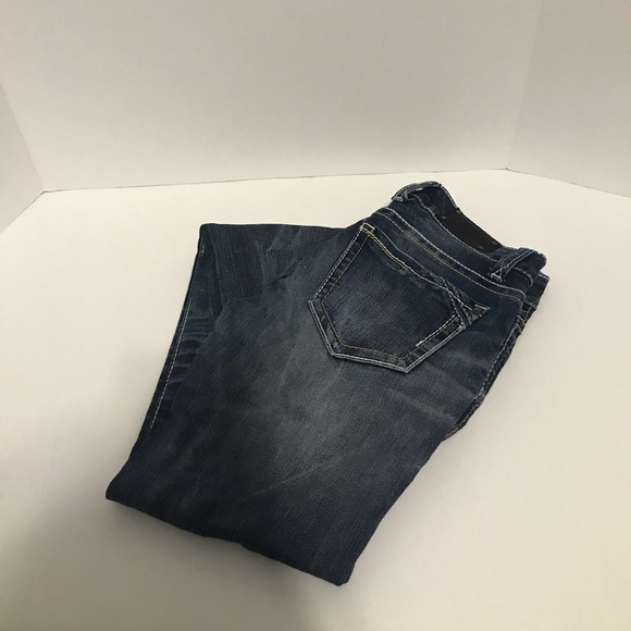 Buckle Jeans - Picture 8 of 8